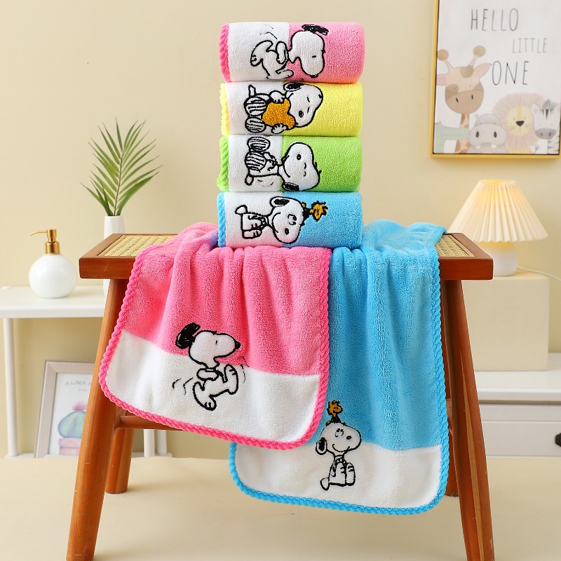 Handuk Mandi Snoopy Berbahan F - Travel Accessories As Gifts ulasan dan harga